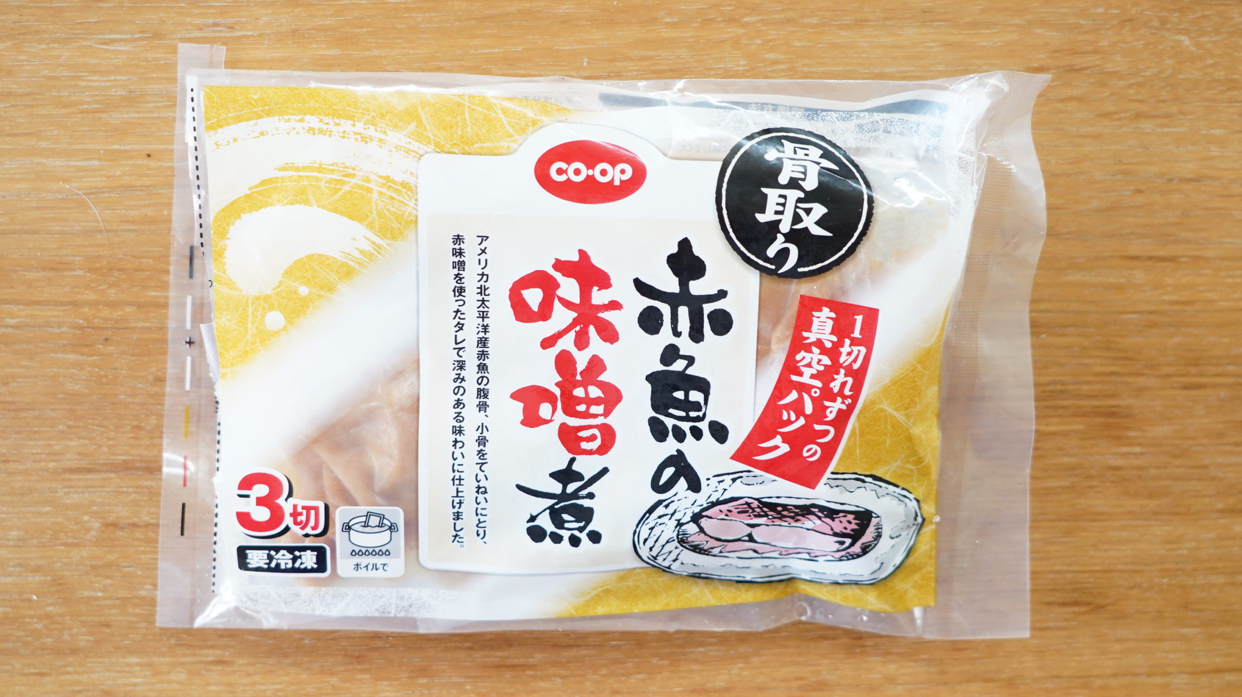 生協coop宅配の冷凍食品「赤魚の味噌煮」のパッケージ写真