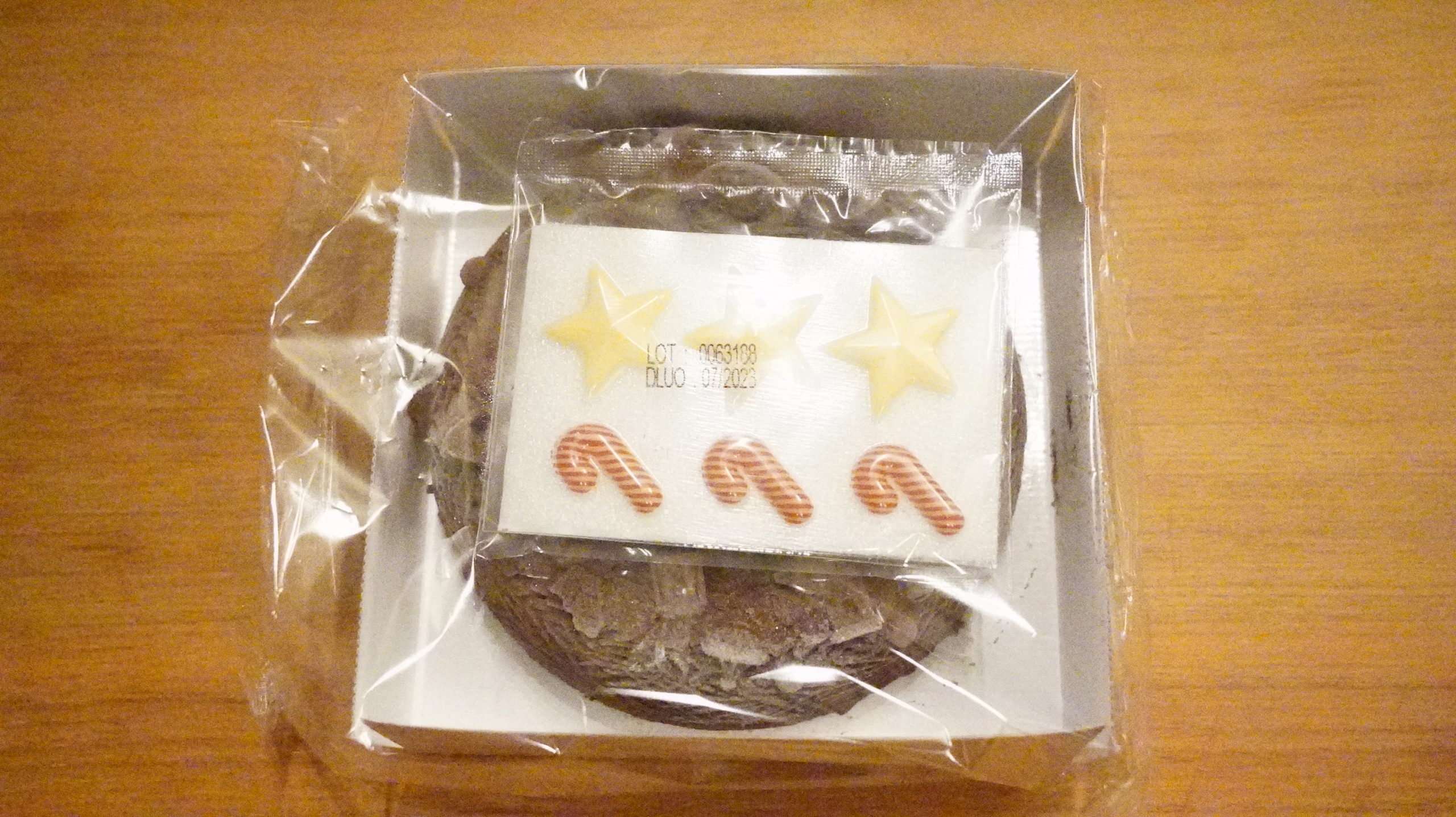 ピカールの冷凍食品「クリスマスリース」のパッケージの中身の写真
