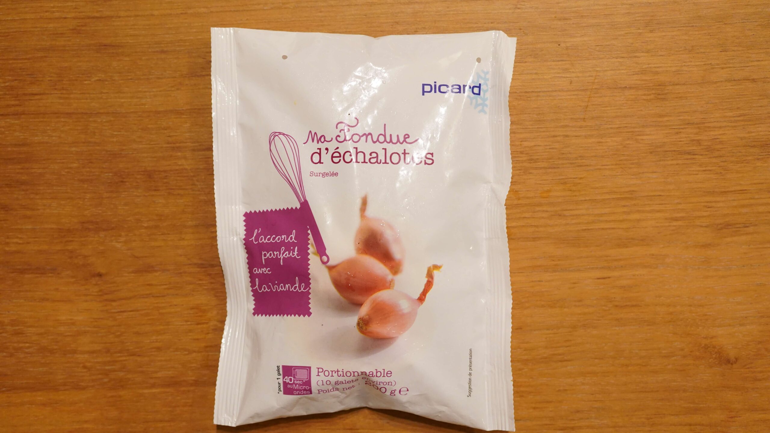 ピカールの冷凍食品「エシャロットのフォンデュ（トロトロ炒め）」のパッケージ写真